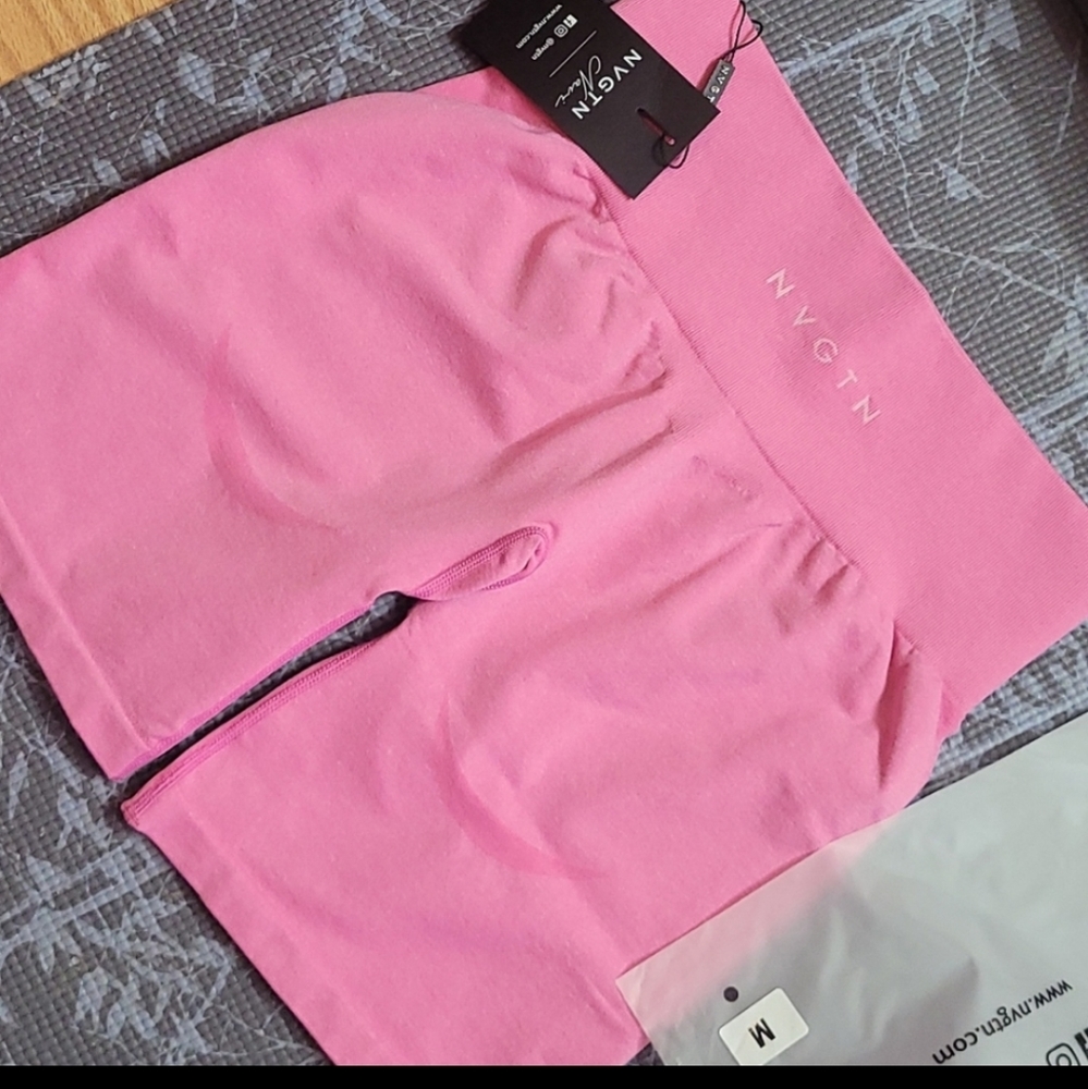 NVGTN Shorts